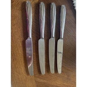 Mikasa COCOA BLOSSOM 4 Dinner Knifes Stainless Swirls 18/10 Glossy Silverware